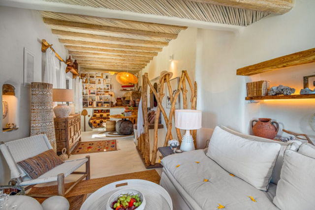 Castle Soleil Luxury Villas 40