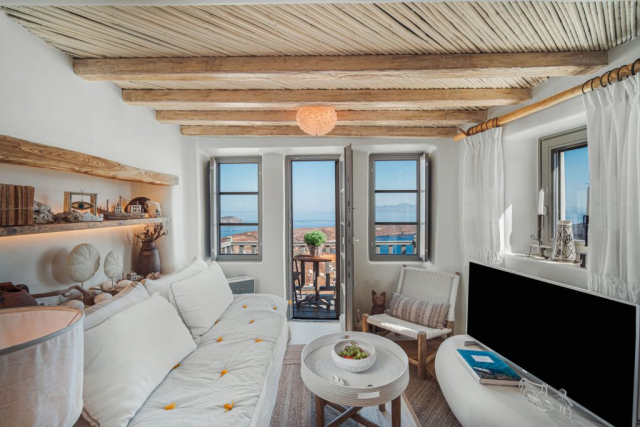 Castle Soleil Luxury Villas 48