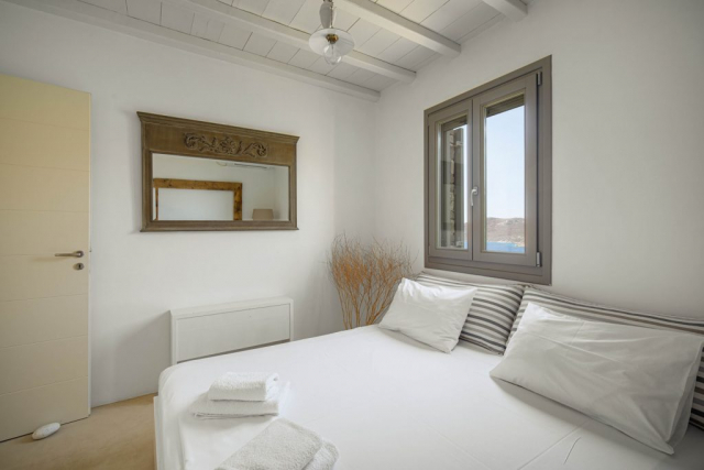 Tsilipaki Soleil Luxury Villas 14
